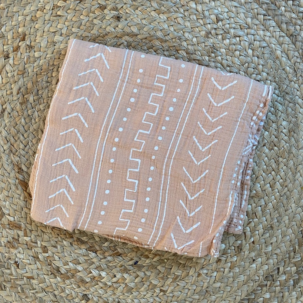 Loulou lollipop muslin swaddle blanket